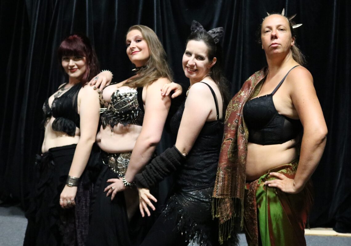 Bauchtänzerinnen der Bauchtanzgruppe Orient meets Okzident aus Halle Saale